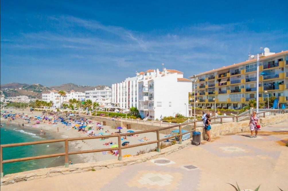 Вилла Casa Playa Torrecilla Нерха Экстерьер фото